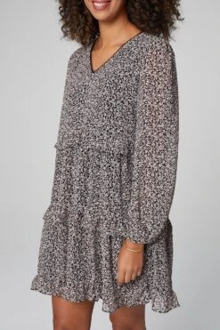 Ditsy Floral V-Neck Tiered Smock Dress -Hallmark Style D155503 PINK 4