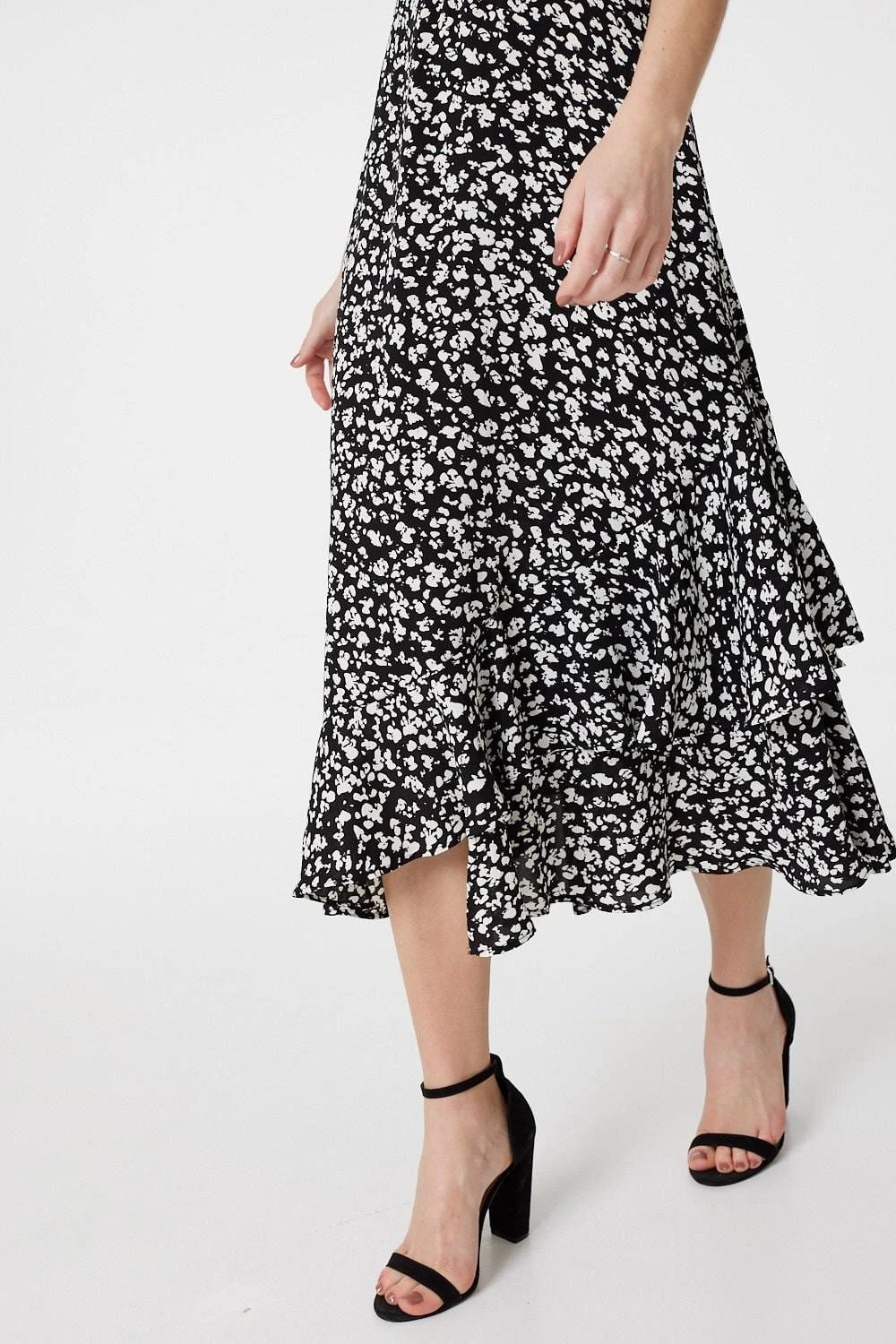 Ditsy Print V-Neck Frilled Midi Dress 7 Ditsy Print V-Neck Frilled Midi Dress - Image 5