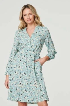 Ditsy Floral Knee Length Dress -Hallmark Style D164587 BLUE 5
