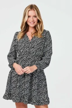 Ditsy Print V-Neck Skater Dress