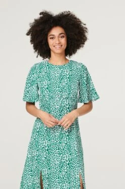 Printed Angel Sleeve Tea Dress 8 Printed Angel Sleeve Tea Dress -Hallmark Style D167930 GREEN 2