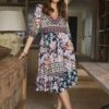 Floral Border Print V-Neck Midi Dress 2 Floral Border Print V-Neck Midi Dress -Hallmark Style D169171 2