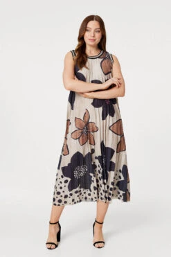 Floral Sleeveless Pleated Dress