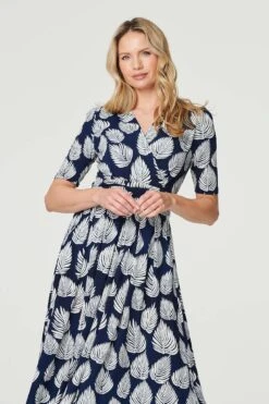 Printed Short Sleeve Wrap Tea Dress 10 Printed Short Sleeve Wrap Tea Dress -Hallmark Style D171253 NAVY AND WHITE 3
