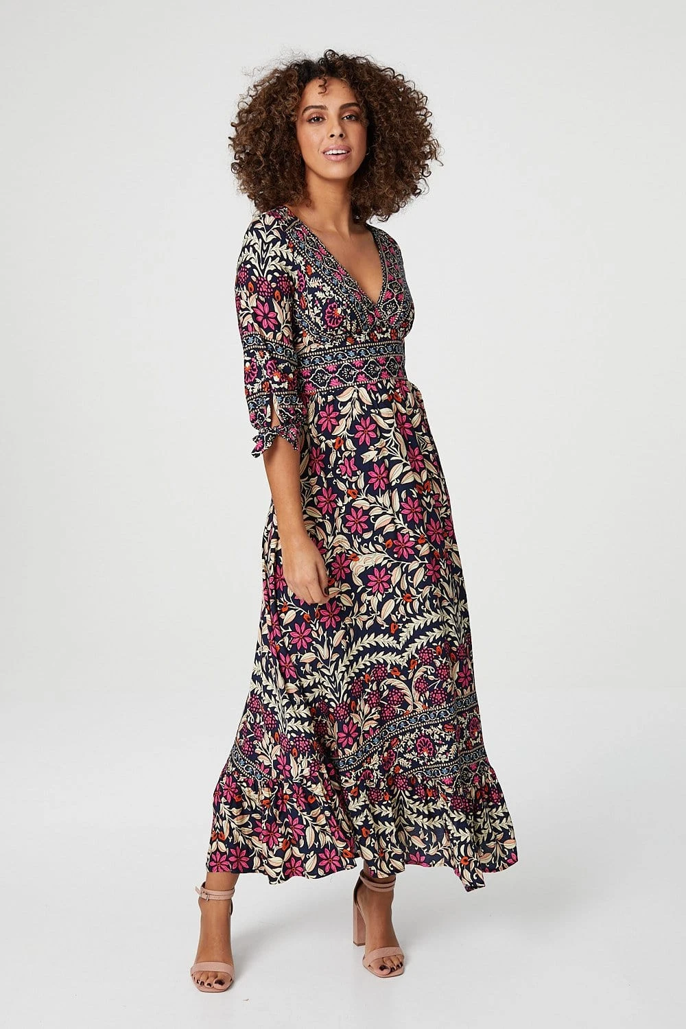 Vintage Floral 3/4 Sleeve Maxi Dress 5 Vintage Floral 3/4 Sleeve Maxi Dress - Image 3