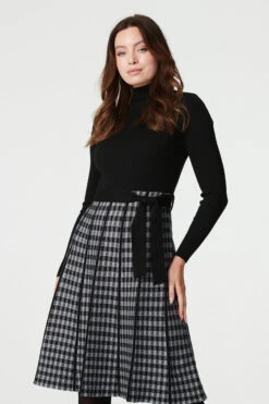 Checked High Neck Knit Dress -Hallmark Style KD168280 BLACK 3